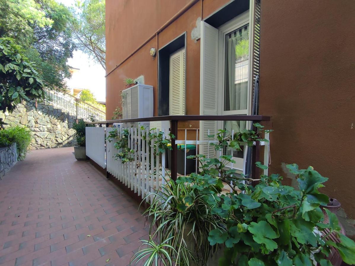 Maison Blanche Apartment Varazze